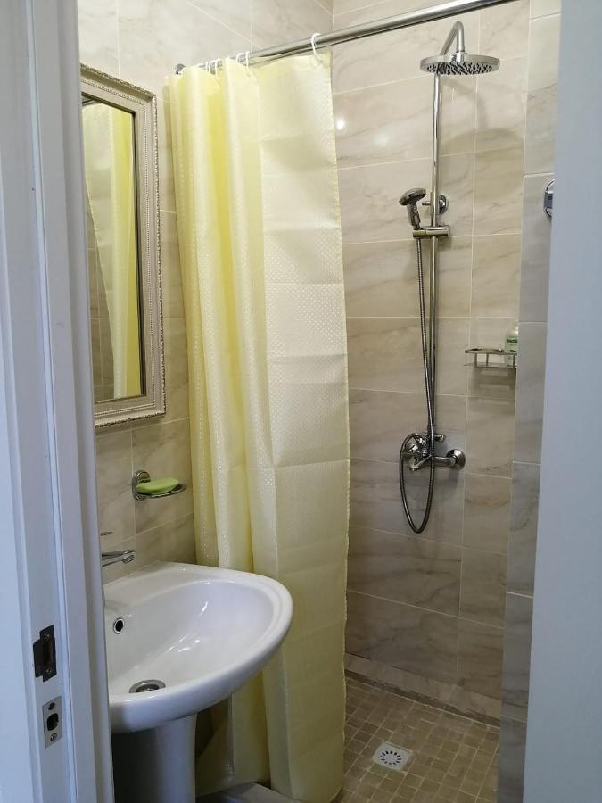 Happy House Apartment Karaganda Luaran gambar